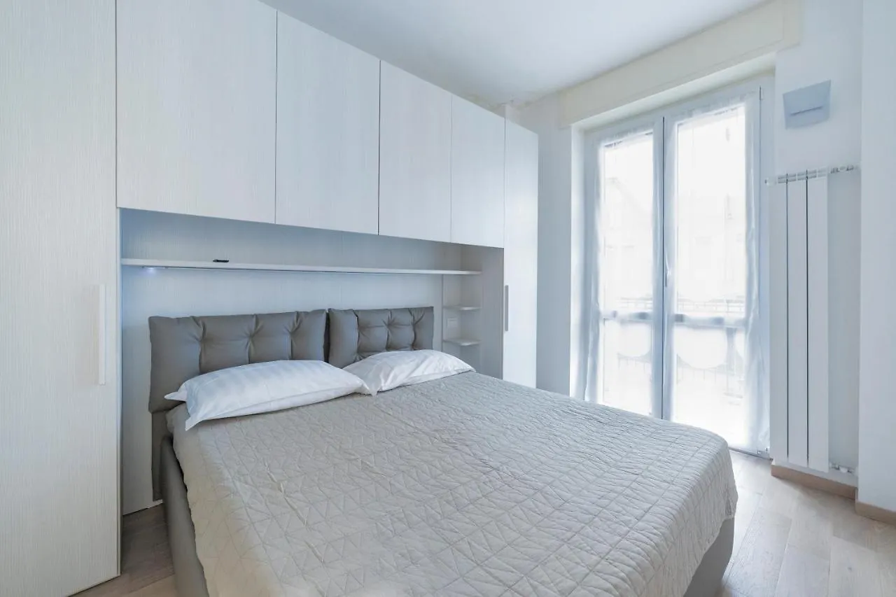 Milano Cosy Apt With Balcony! Apartment Italy